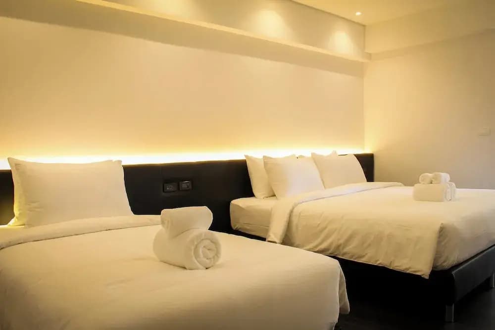 iThaphae Hotel - photo 9