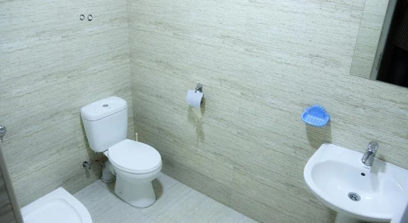 Leader Inn - photo 7