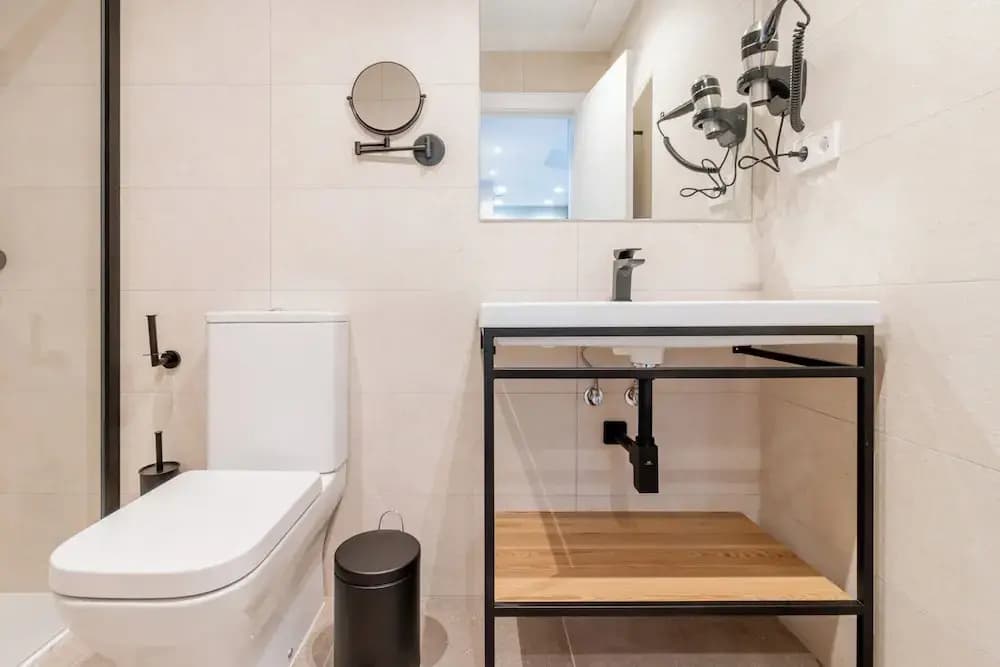 Home Art Apartments Bernabéu - photo 7