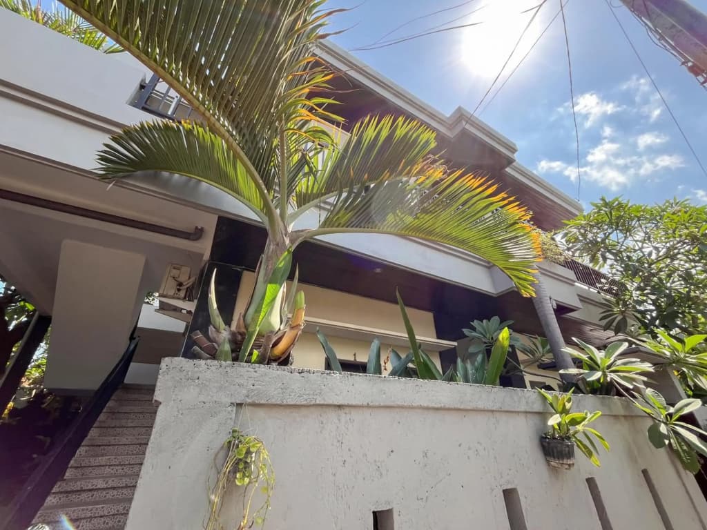 Adi surya guest house - photo 13