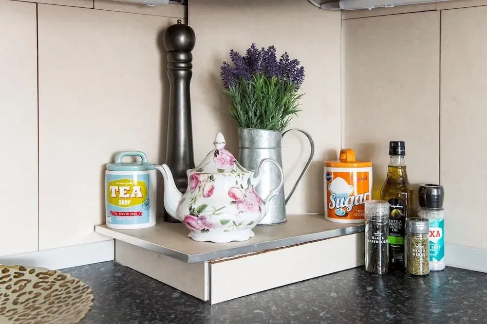 Cosy 2BR Home, 5 Minutes From Edinburgh Waverley! - photo 3