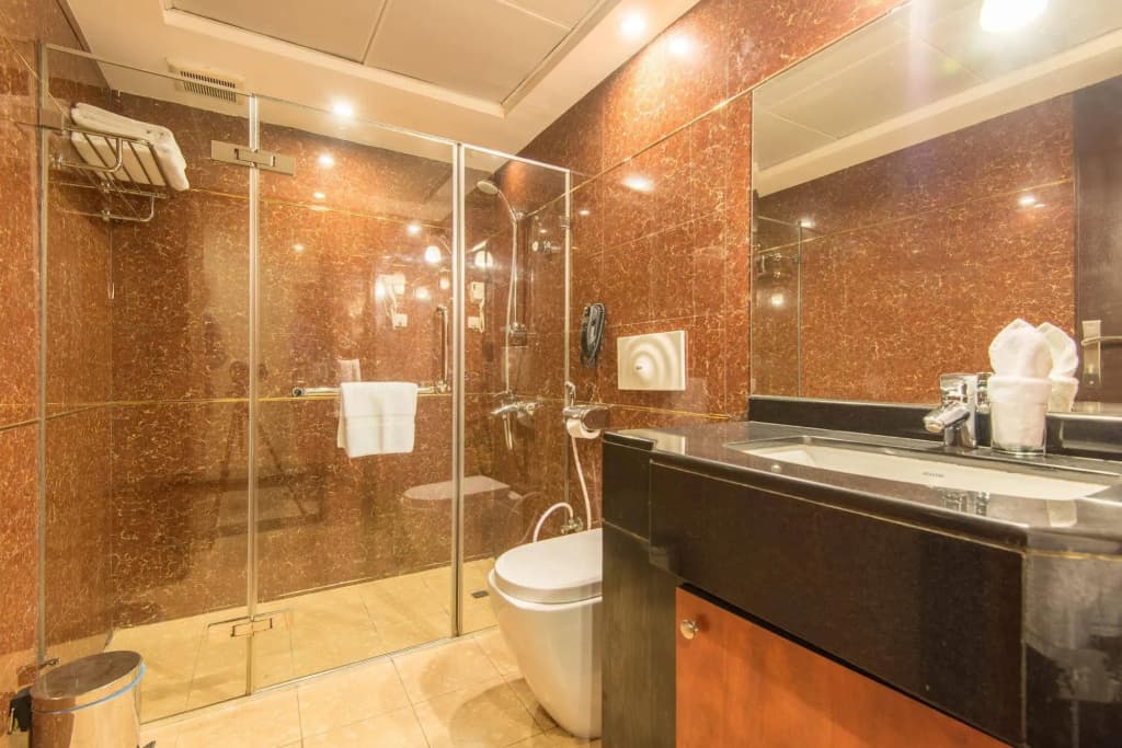 Caesar Hotel - photo 9