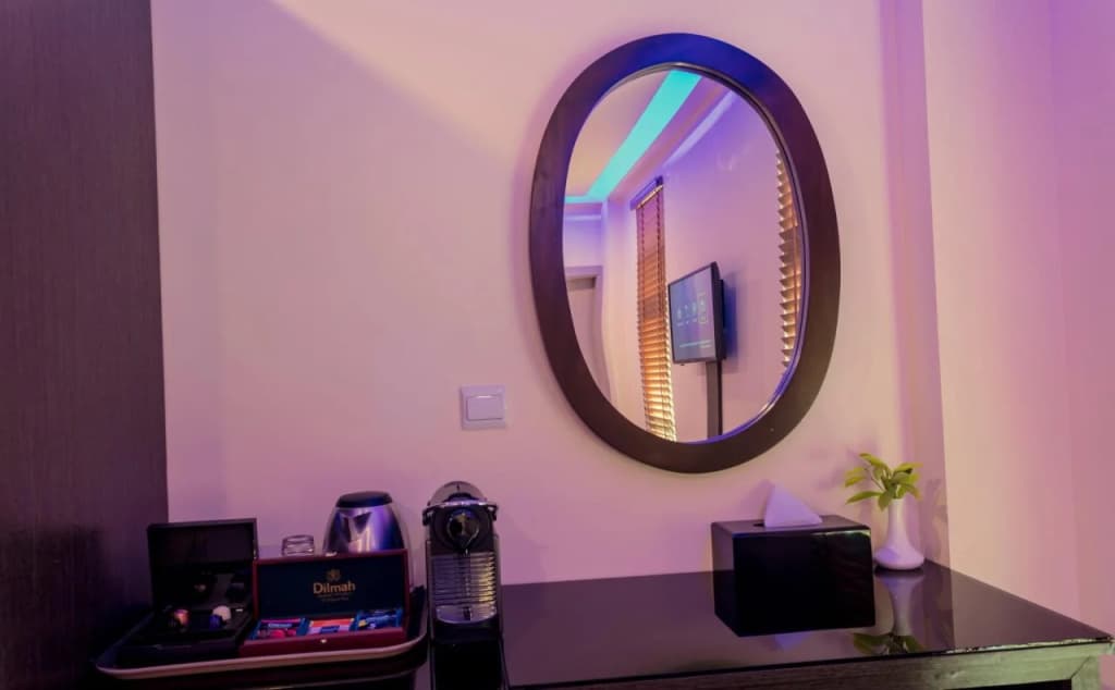 The Avenue and Spa - photo 6