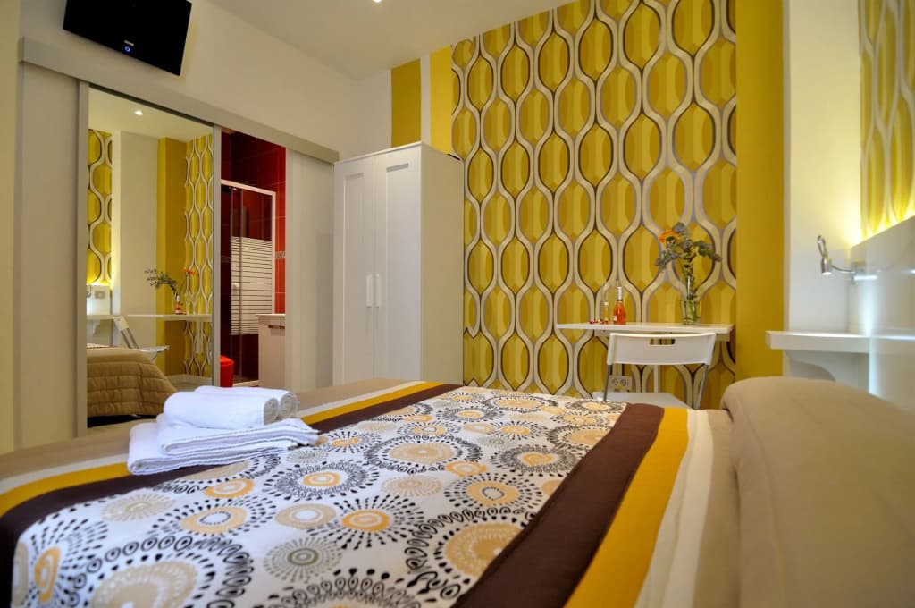 Hostal Far Home Plaza Mayor - photo 6