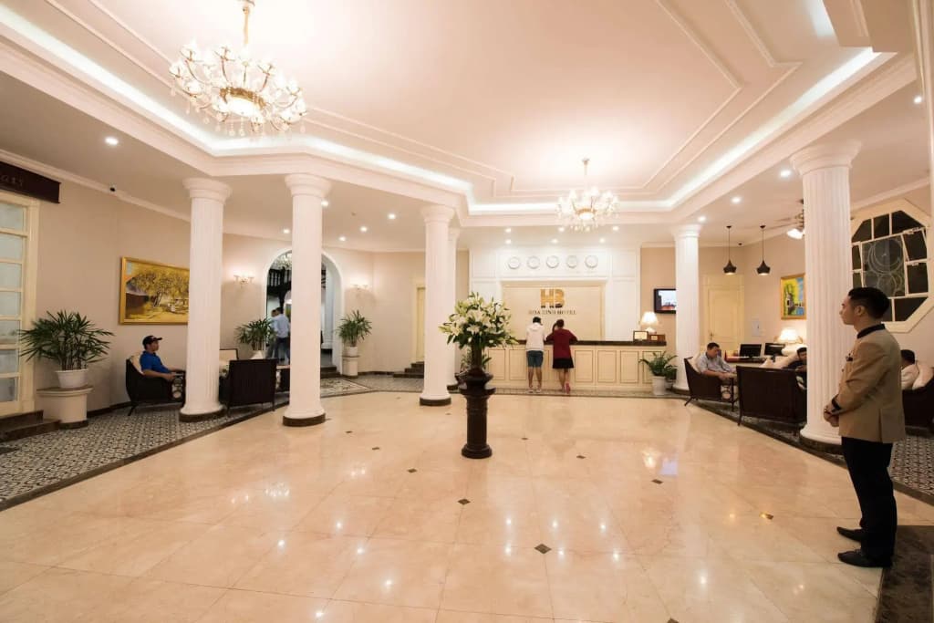 Hoa Binh Hotel - photo 22
