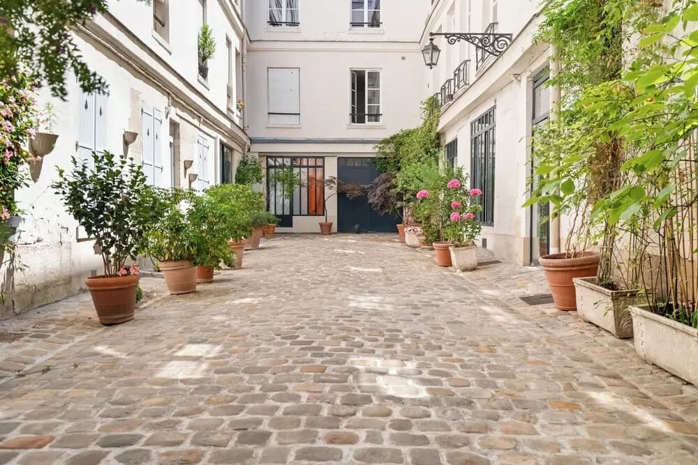 1537 Bourg Tibourg - photo 1