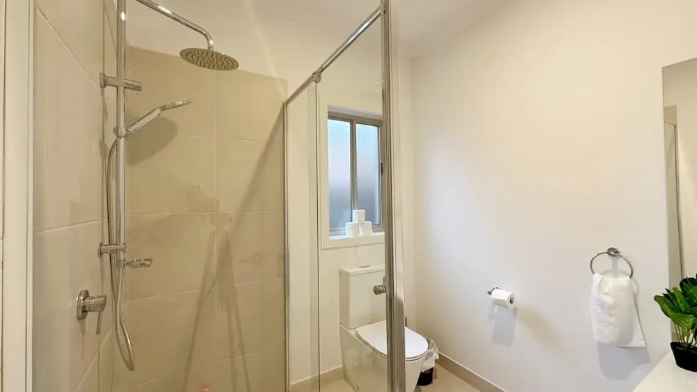 Tarneit Holiday Home - photo 7