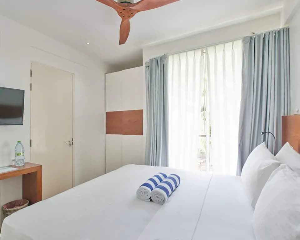 Bliss Dhigurah Hotel - photo 9