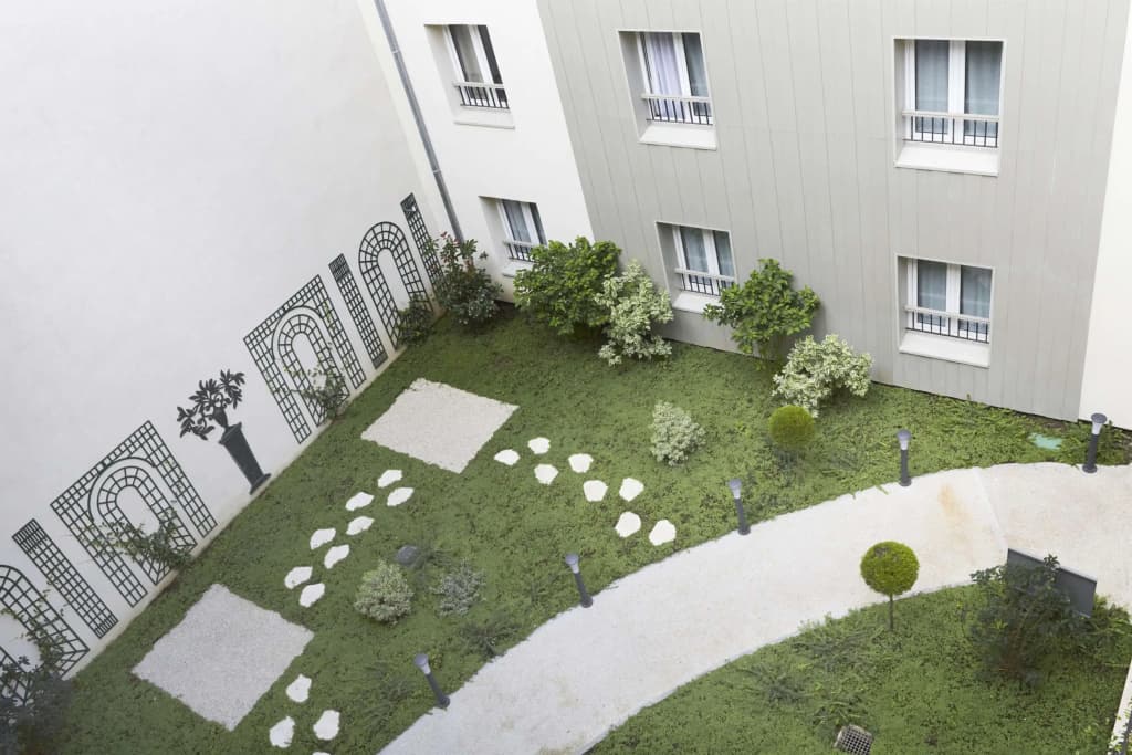 Kyriad Paris 18 - Porte de Clignancourt - Montmartre - photo 17