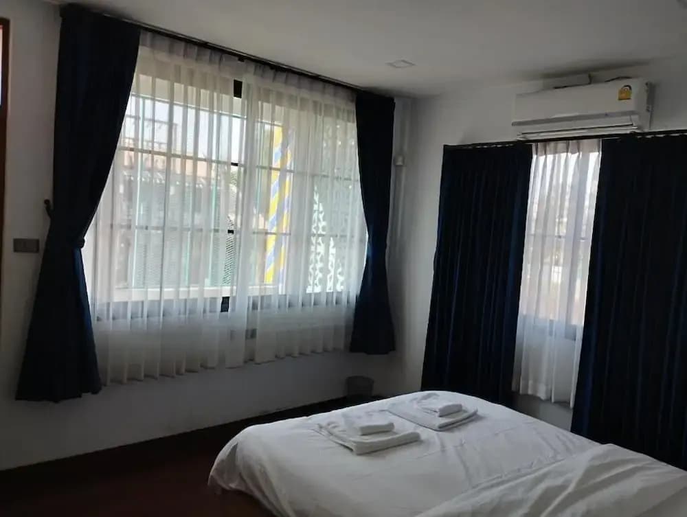 TarTar&Nay Hostel - photo 11