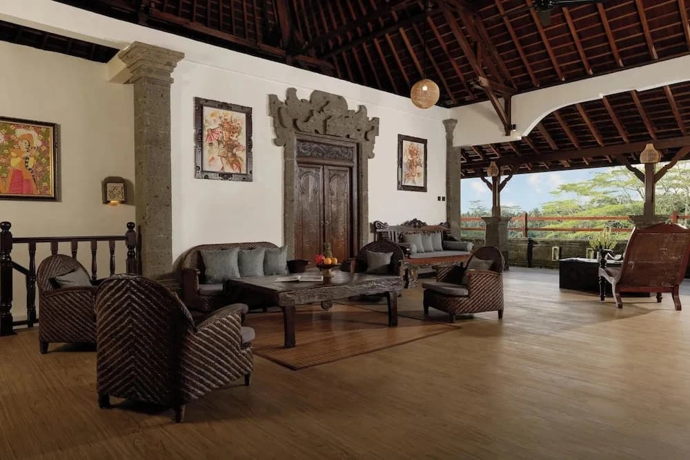 5 Bedroom Villa in Ubud with Jungle view - photo 6