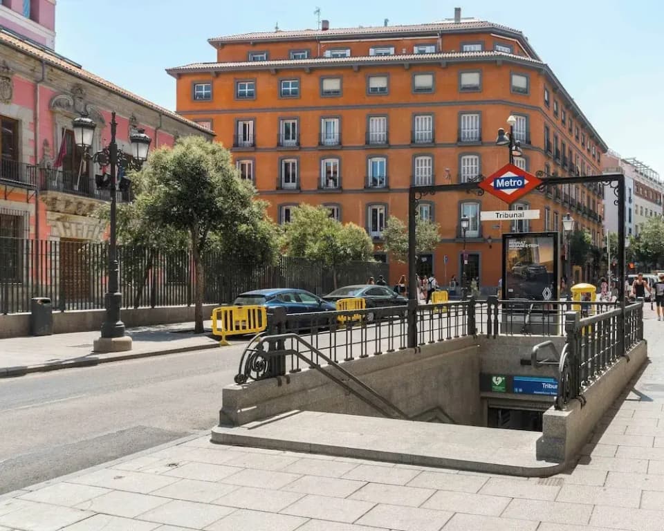 Madrid4rentals - photo 1