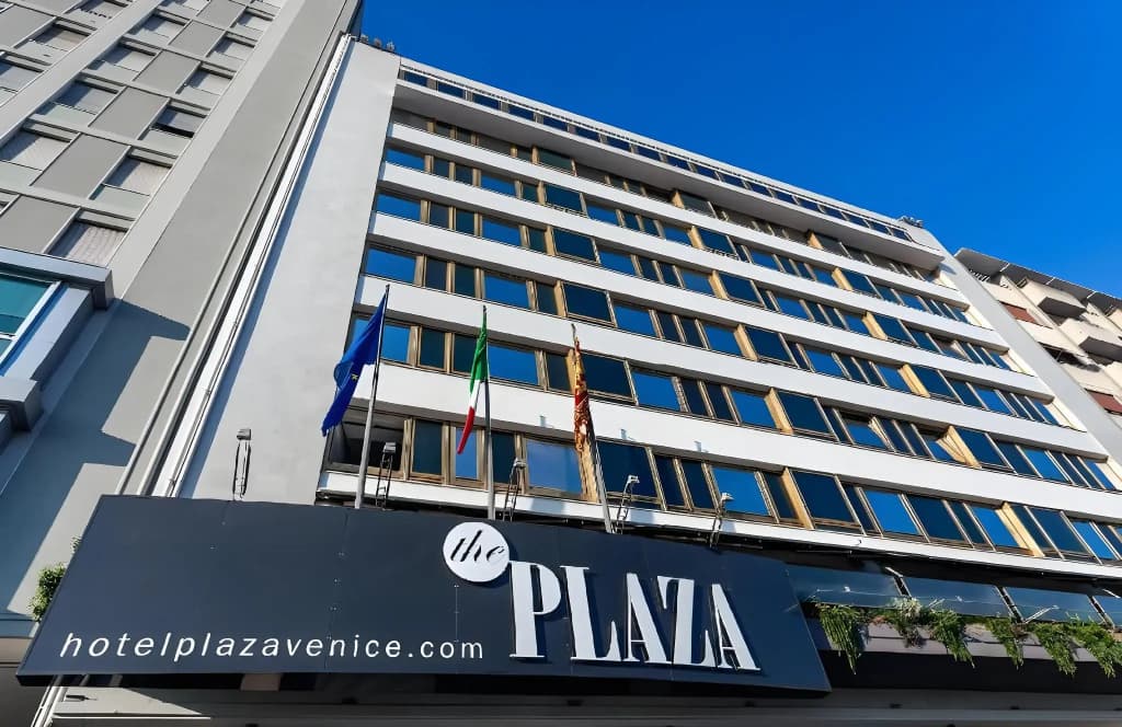 Hotel Plaza Venice - photo 38