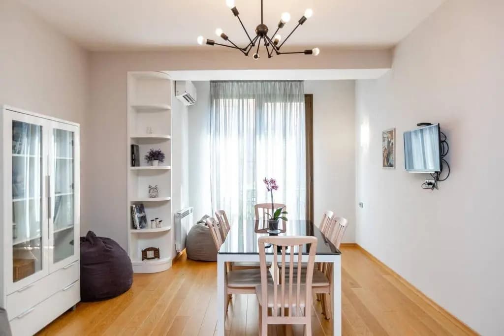 Wehost Spacious place near Rustaveli - photo 8