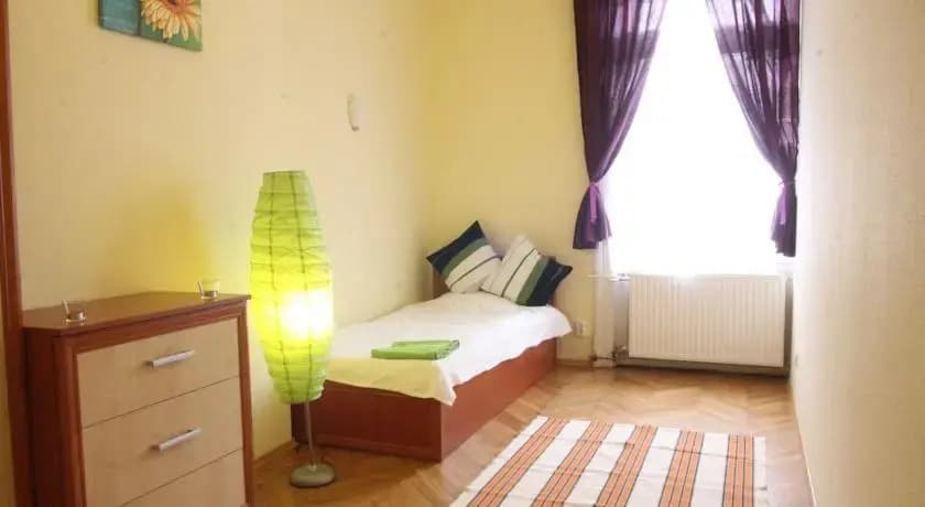 Kates Guesthouse - photo 6