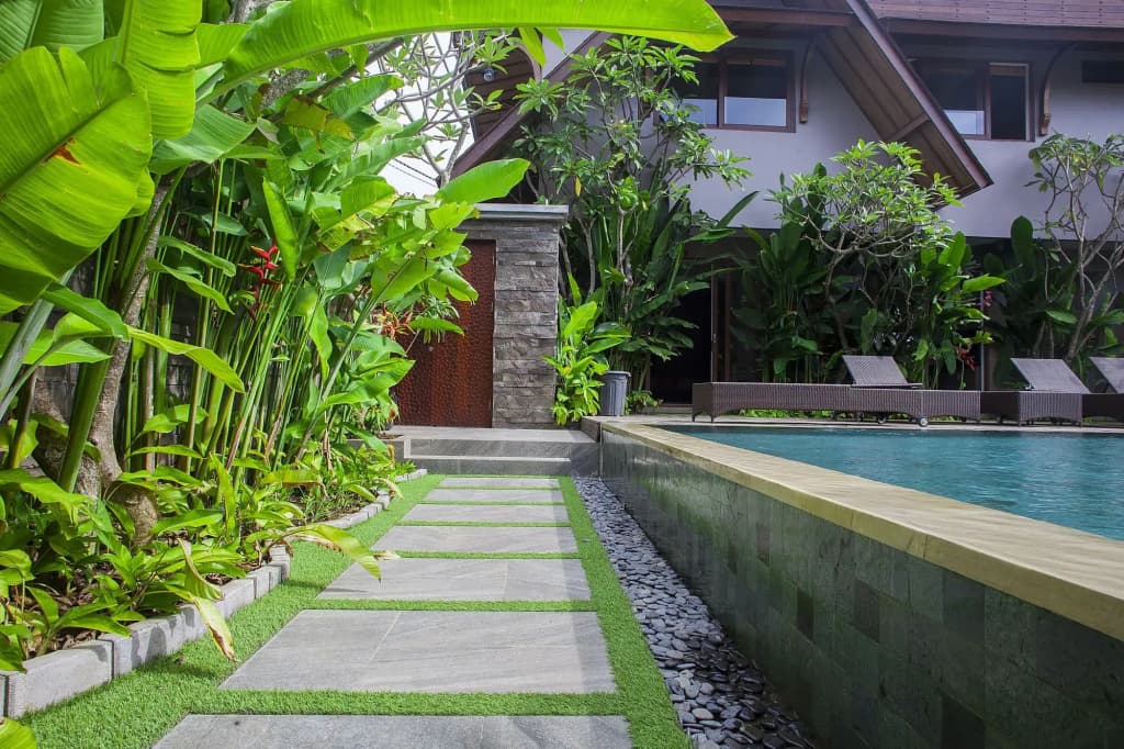 Puri Sabina Bed & Breakfast - photo 12