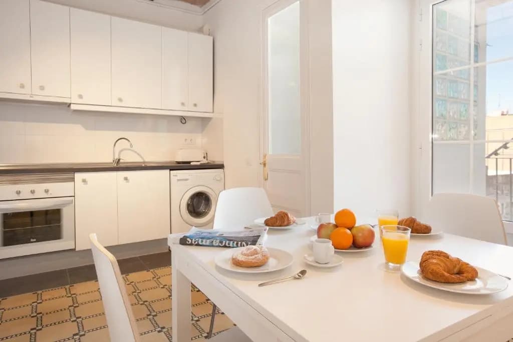 Barnapartments Basic Gracia - photo 14