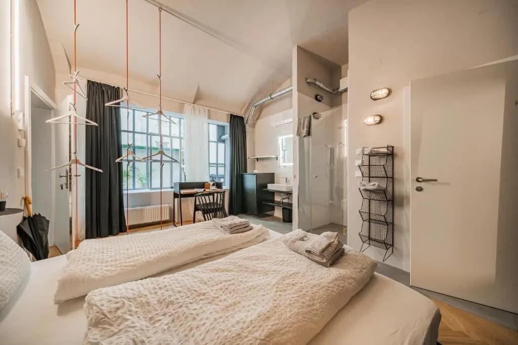easy-flat Neustiftgasse - AC Studio Apartments near MuseumsQuartier - photo 4
