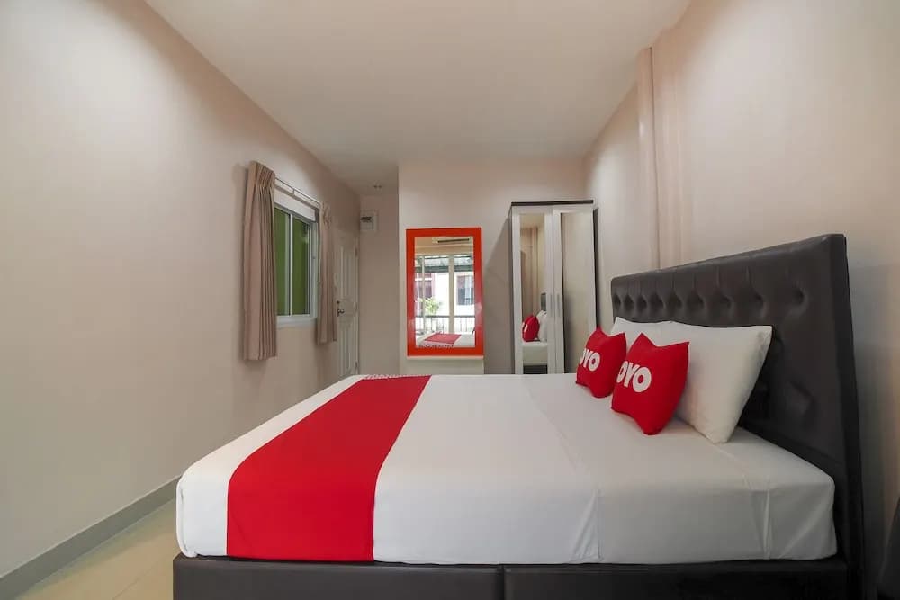 OYO 1028 The Panowla Residence - photo 3