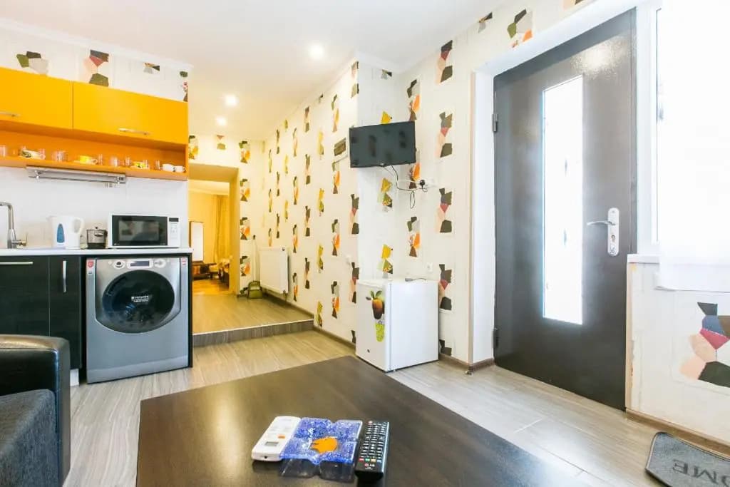 Garry Apartment - photo 12