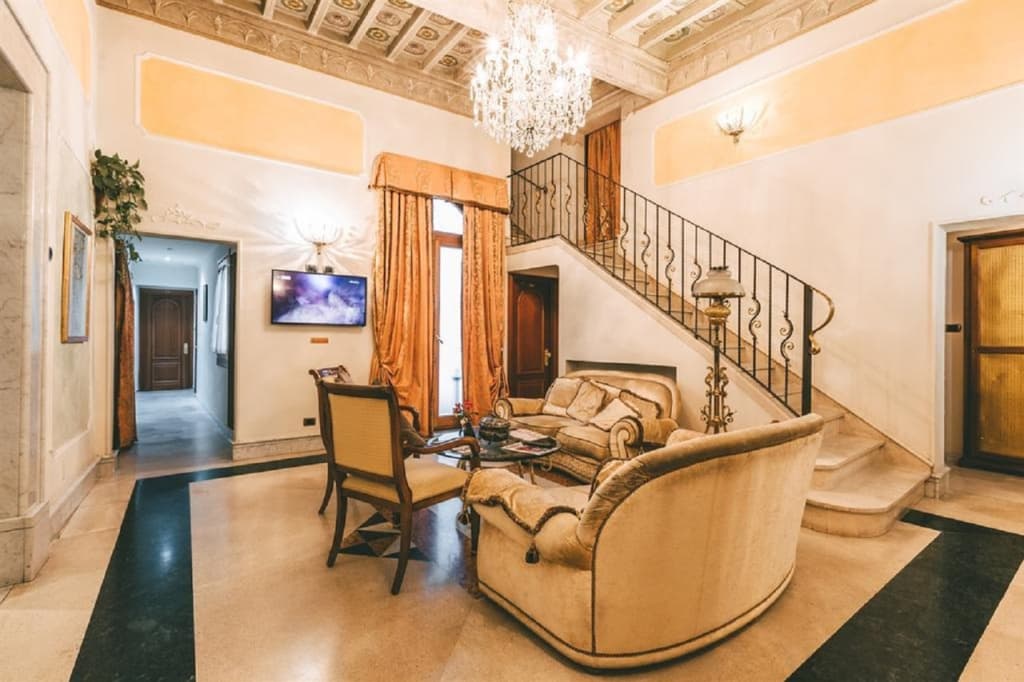 Hotel Domus Florentiae - photo 11