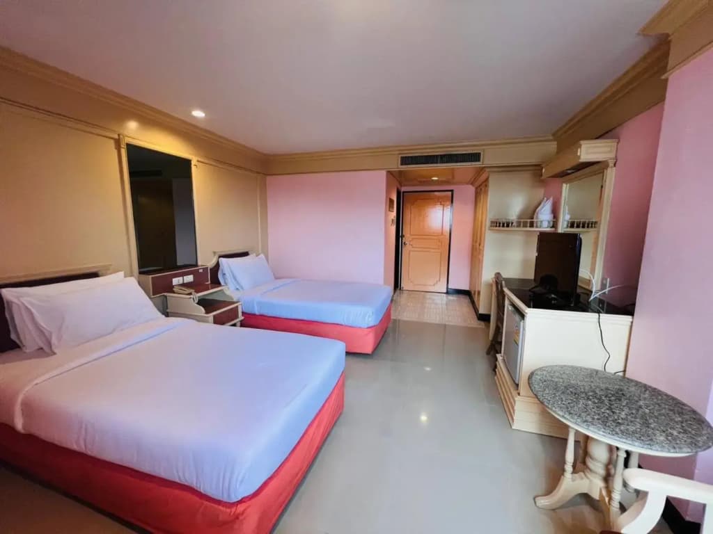 A.A. Pattaya Hotel - photo 4