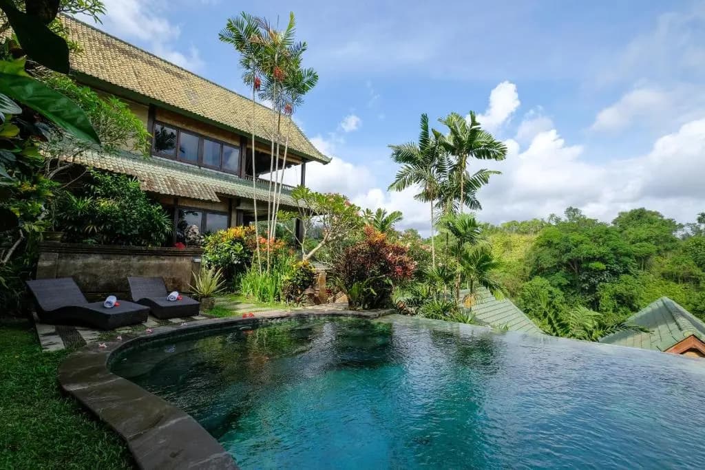 Sunrise Villa Ubud - photo 9