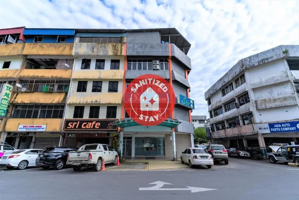 OYO 90207 Sir Inn - main photo