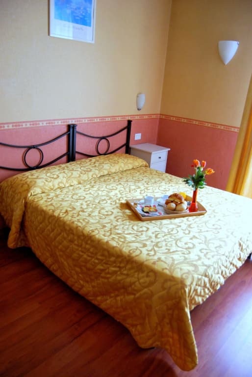 Hotel Cantoria - photo 9