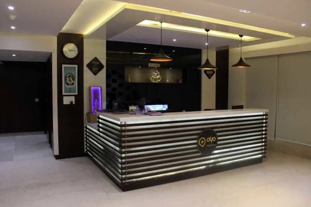 OYO 550 Hotel Aura Grand Residency - photo 9