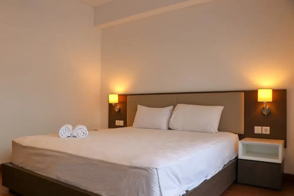 Big And Elegant 3Br Apartment At Simprug Park Residences - photo 3