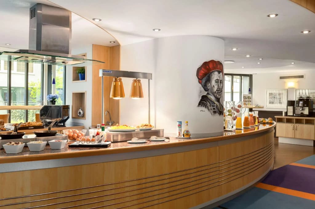 Avani Museum Quarter Amsterdam Hotel - photo 2