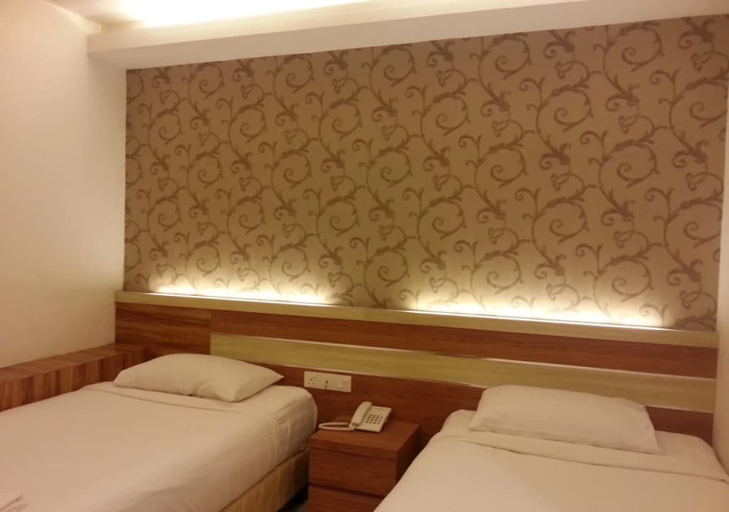 Century Inn Hotel - photo 17