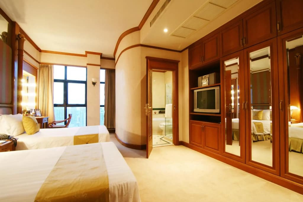 Grand Diamond Suites Hotel - photo 4