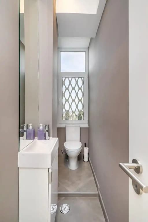 270 Panoramic View Premium Apartment - photo 8