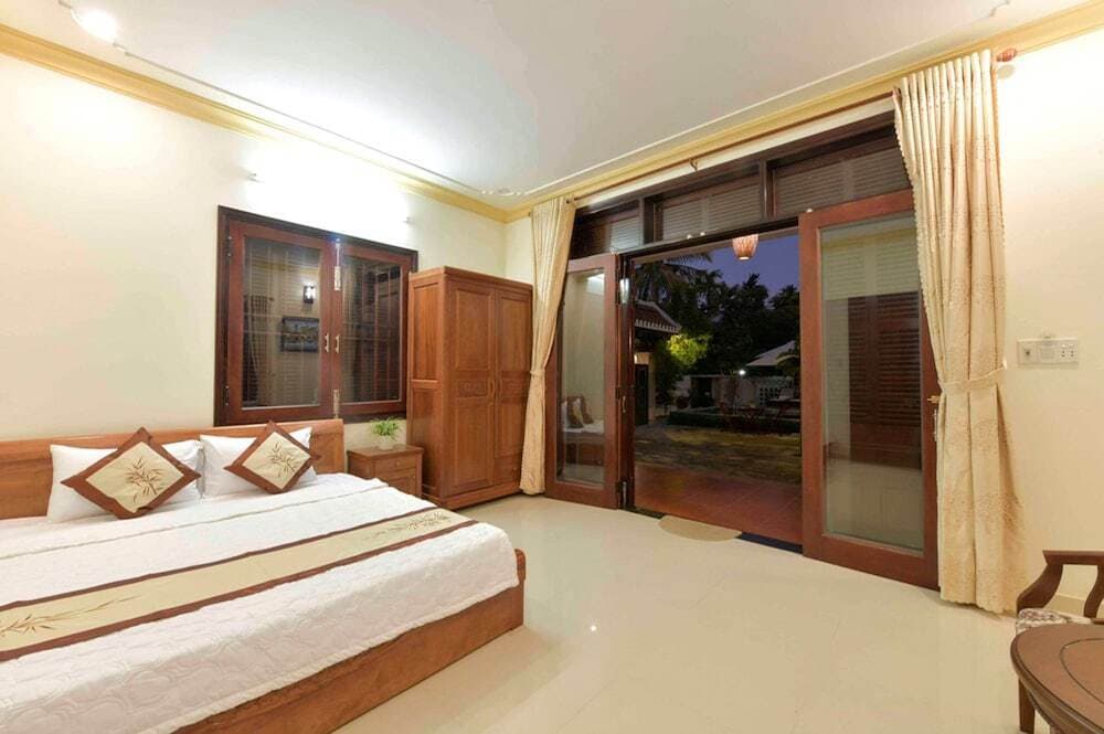 Tonkin Creeper Flower Villa - photo 20