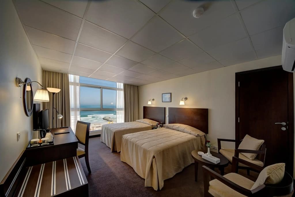 Ajman Beach Hotel - photo 7