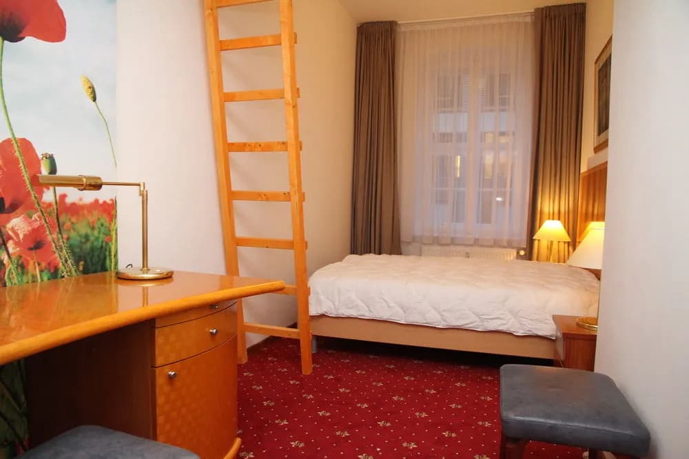 Studios An Der Charite Strae - photo 2
