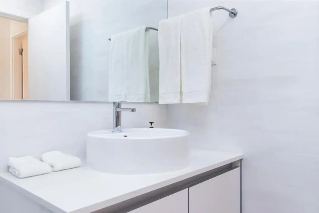 Lisbon Bica Suites Apartments - photo 8