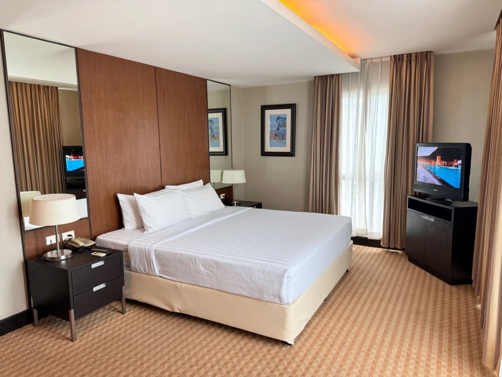 The Narathiwas Hotel & Residence Bangkok - photo 42