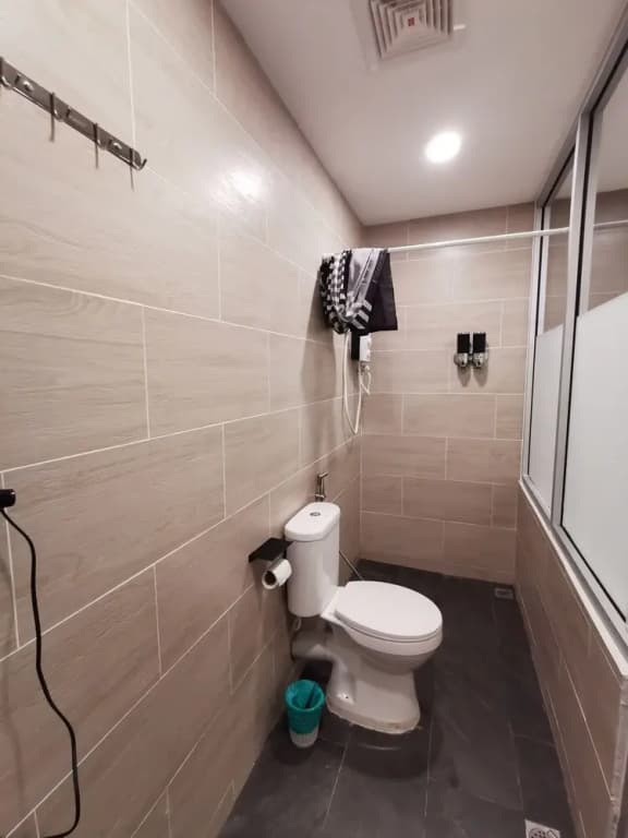 The Nest Hostel Semporna - photo 14