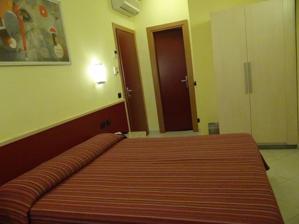 Hotel Parma - photo 6