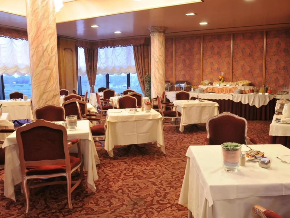 Russott Hotel - photo 22