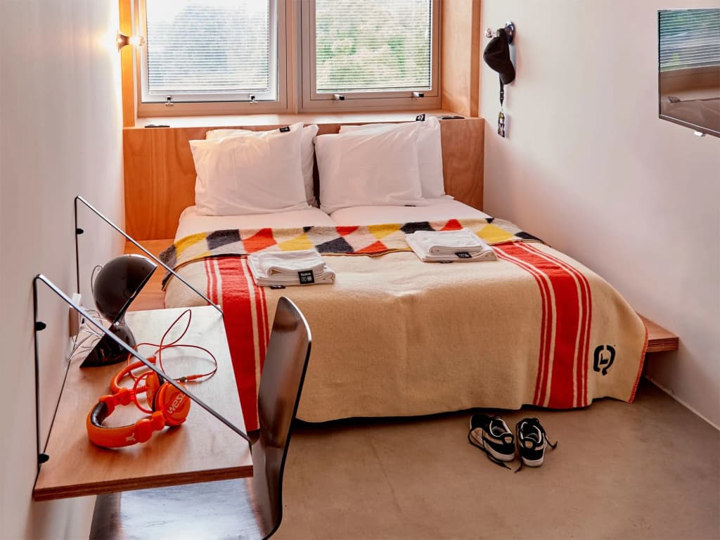 Q-Factory Hotel - photo 5