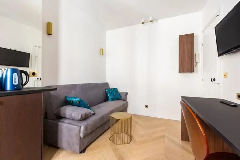 Appartement in the Heart of Paris Nation/charonne - photo 4