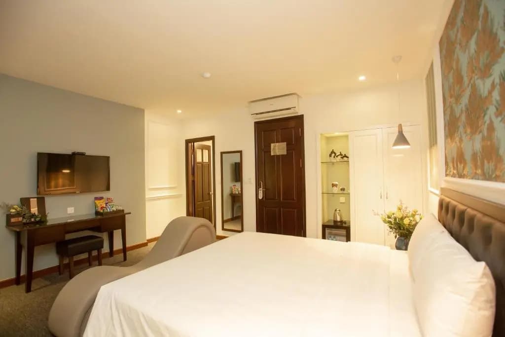 Adeline Hotel - photo 6