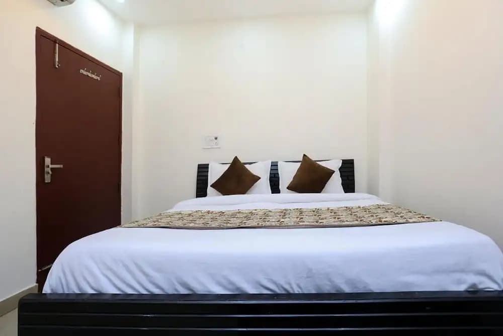 Hotel Sunlight Inn - photo 3