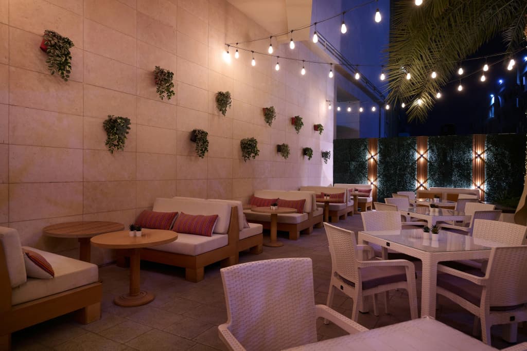 DoubleTree by Hilton Doha - Al Sadd - photo 23
