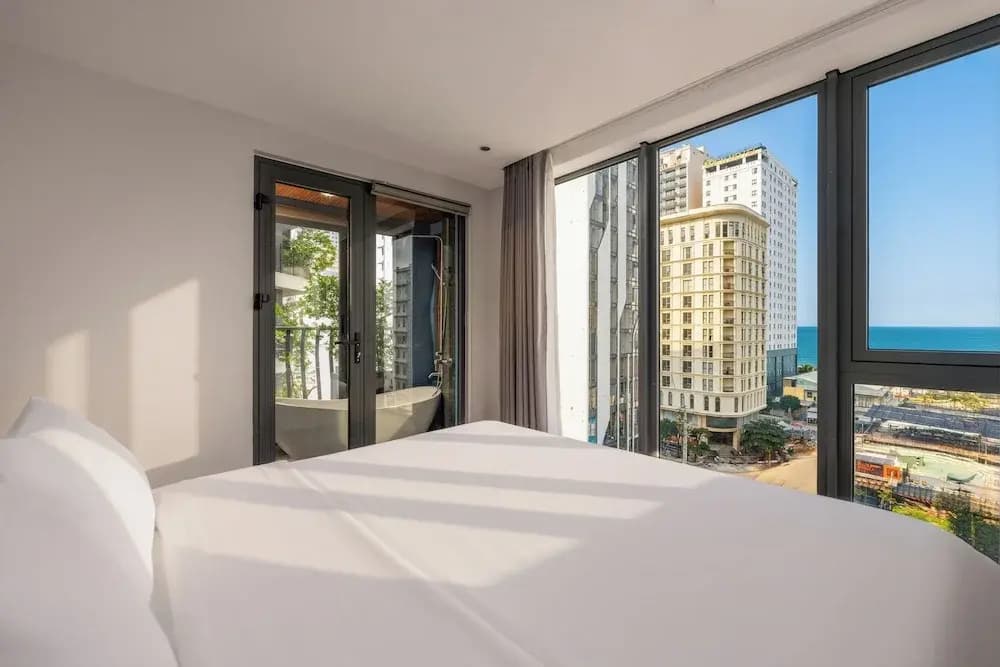 Taian Hotel & Apartment - photo 9