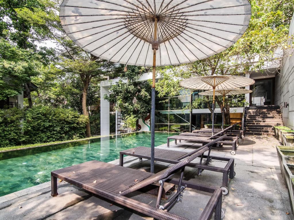 LUXX Langsuan Hotel - photo 22